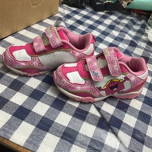 Gently Used LITTLE MISS CHATTERBOX MR MEN sneakers size 8 pink/white/green